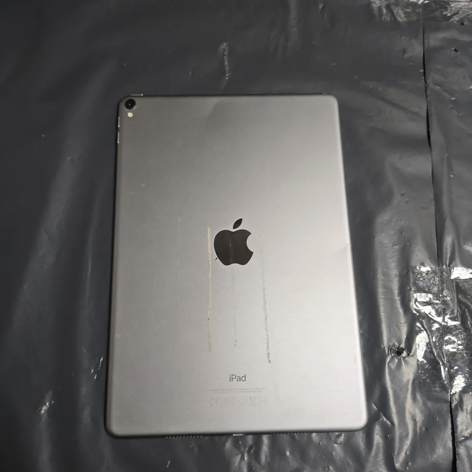 APPLE IPAD PRO MODEL A1701