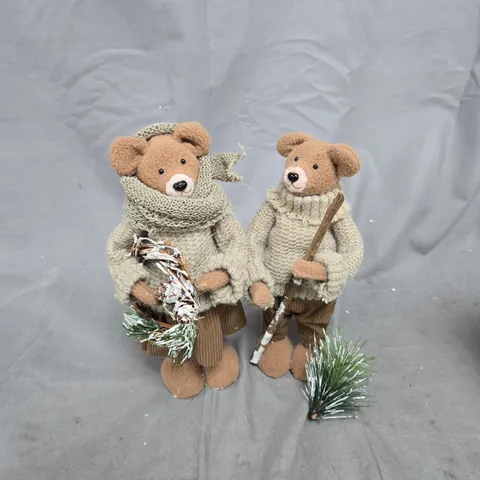SET 2 BEARS IN JUMPERS CHRISTMAS DECORATIONS