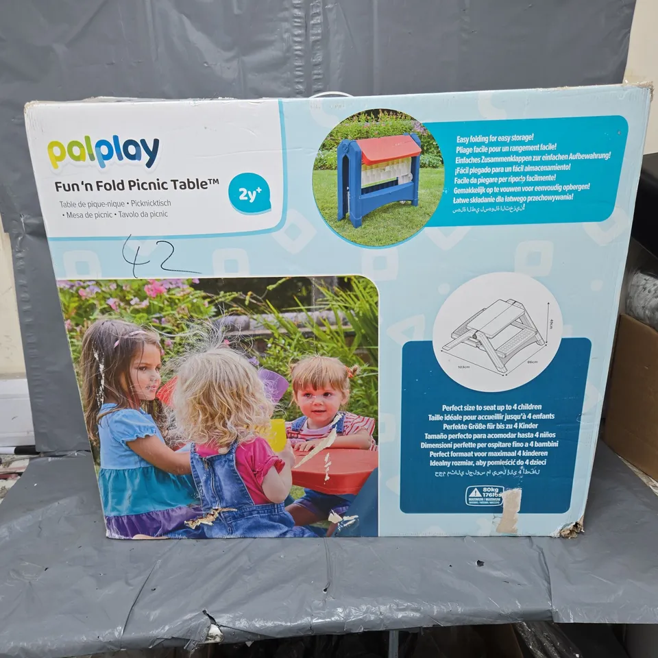 BOXED PALPLAY FUN 'N FOLD PICNIC TABLE - COLLECTION ONLY 