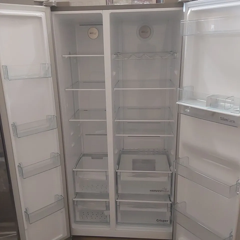 BEKO PRO HARVESTFRESH ASD2442VPS AMERICAN-STYLE FRIDGE FREEZER - STAINLESS STEEL