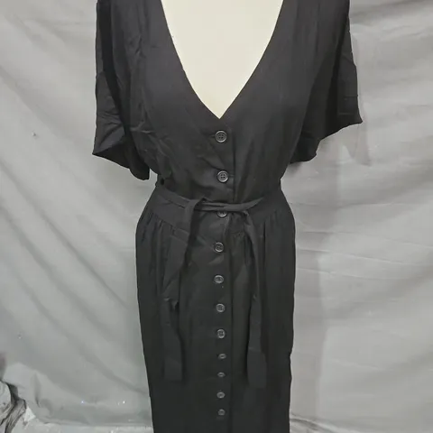 DISTURBIA ROWAN LINEN BUTTON UP MIDI DRESS IN BLACK SIZE 20