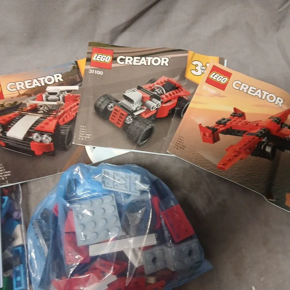 LOT OF 3 UNBOXED LEGO SETS TO INCLUDE PENGUIN AND POLAR BEARS