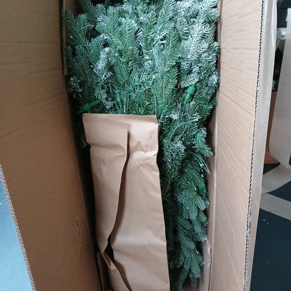 BOXED 7FT DENVER PRE LIT FLOCKED CHRISTMAS TREE WITH DUAL COLOUR TWINKLE LIGHTS - COLLECTION ONLY