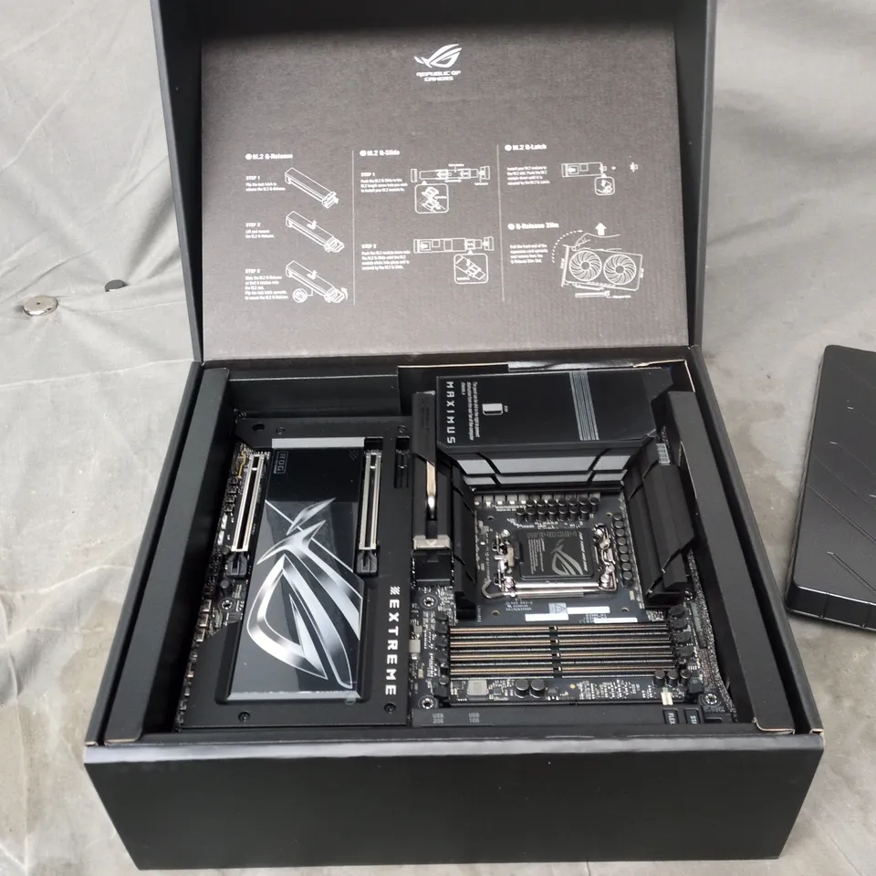 ASUS ROG MAXIMUS Z390 EXTREME GAMING MOTHERBOARD
