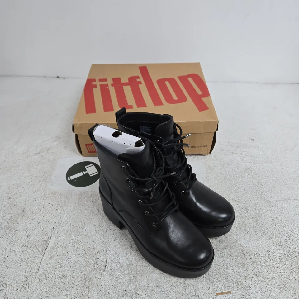 FITFLOP BLACK LEATHER LACE-UP ANKLE BOOTS – UK 7 (EU 41)