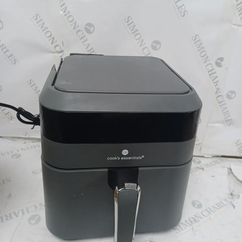 COOK'S ESSENTIALS 5.8L AIR FRYER IN SLATE GREY - VISABLE DAMAGE 
