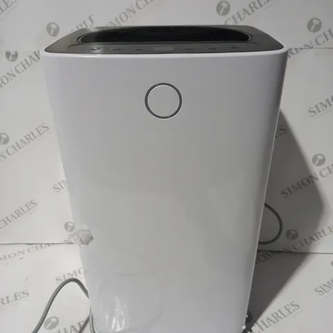 BOXED 12L DEHUMIDIFIER WITH 2L WATER TANK AND TIMER