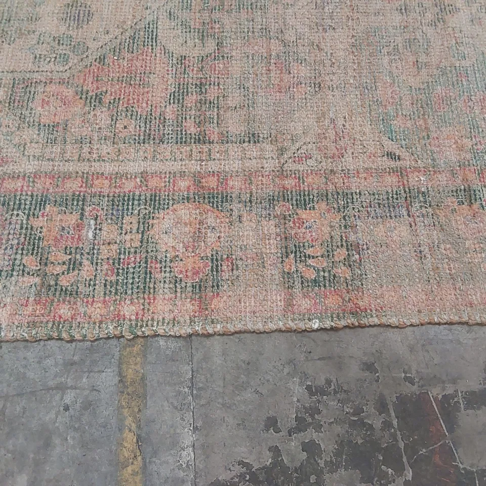 QUALITY DESIGNER AREA RUG - APPROXIMATELY 284 x 200cm