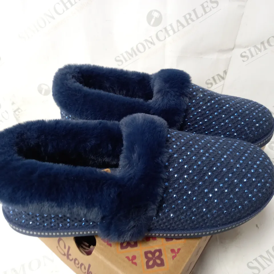 SKECHERS COZY SLIPPER (NAVY BLUE), SIZE 5.5 UK