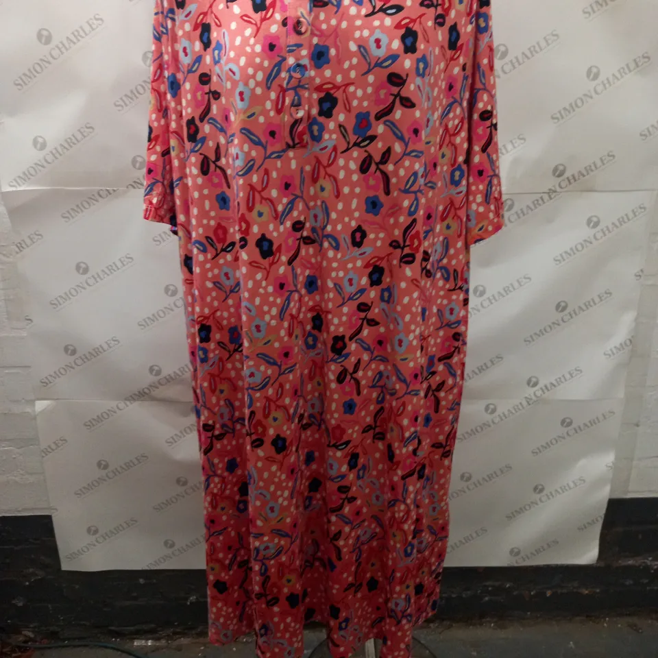 TAKING SHAPE BAMBOO RETRO FLORAL NIGHTIE - XL
