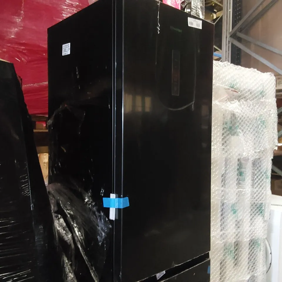 HISENSE RM469N4AFEUK 200CM HIGH 60/40 FROST FREE FRIDGE FREEZER - BLACK GLOSS - E RATED