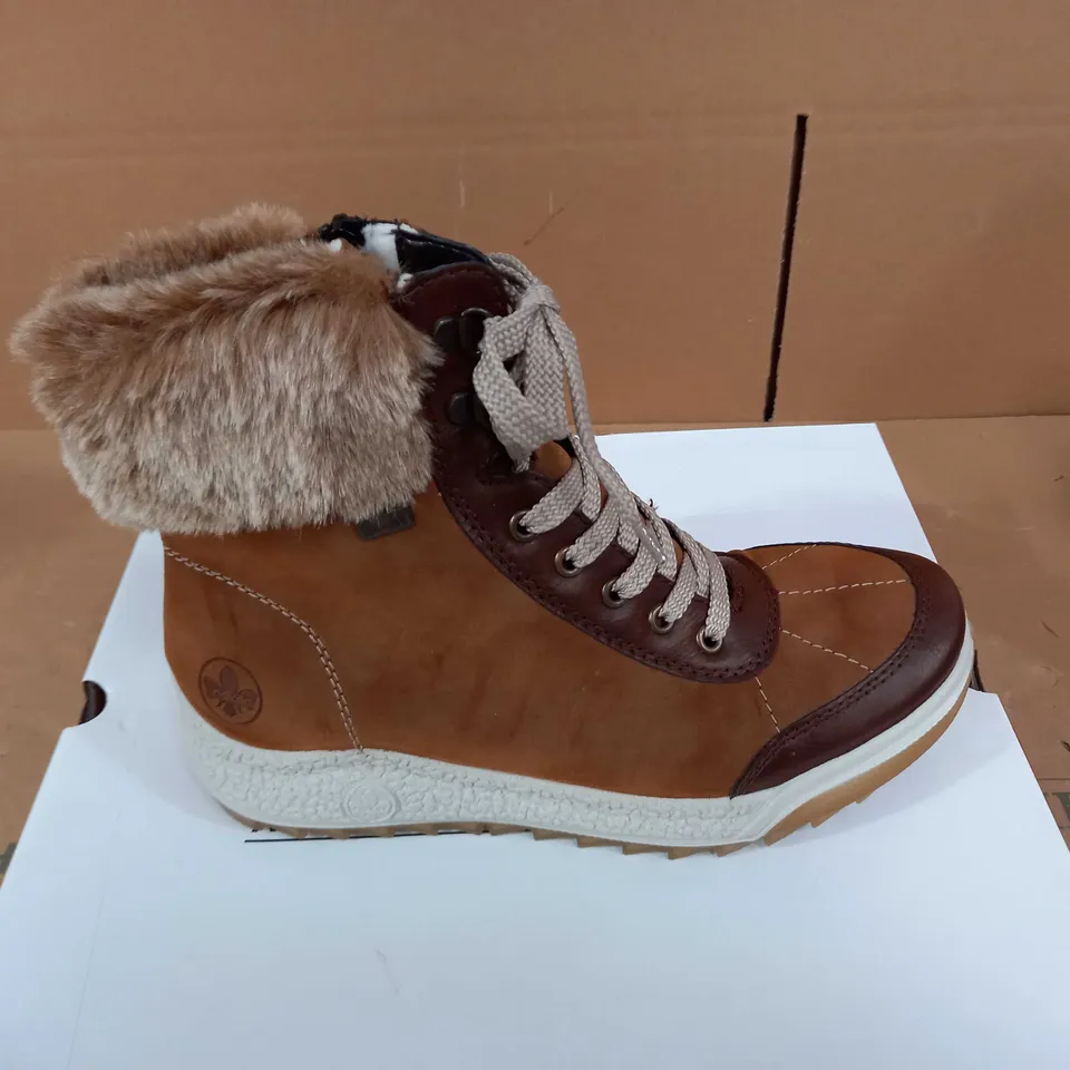 RIEKER LACE UP HIKER BOOTS TAN - SIZE 5