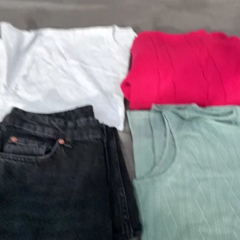 APPROXIMATELY 20 ASSORTED CLOTHING PRODUCTS IN VARIOUS STYLES & SIZES TO INCLUDE JUMPERS, T-SHIRTS, DRESSES ETC