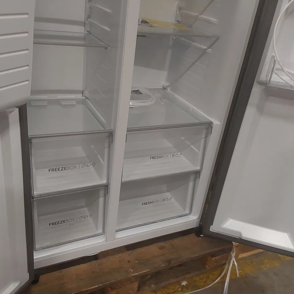 HAIER HSR5918DIMP AMERICAN-STYLE FRIDGE FREEZER - PLATINUM INOX