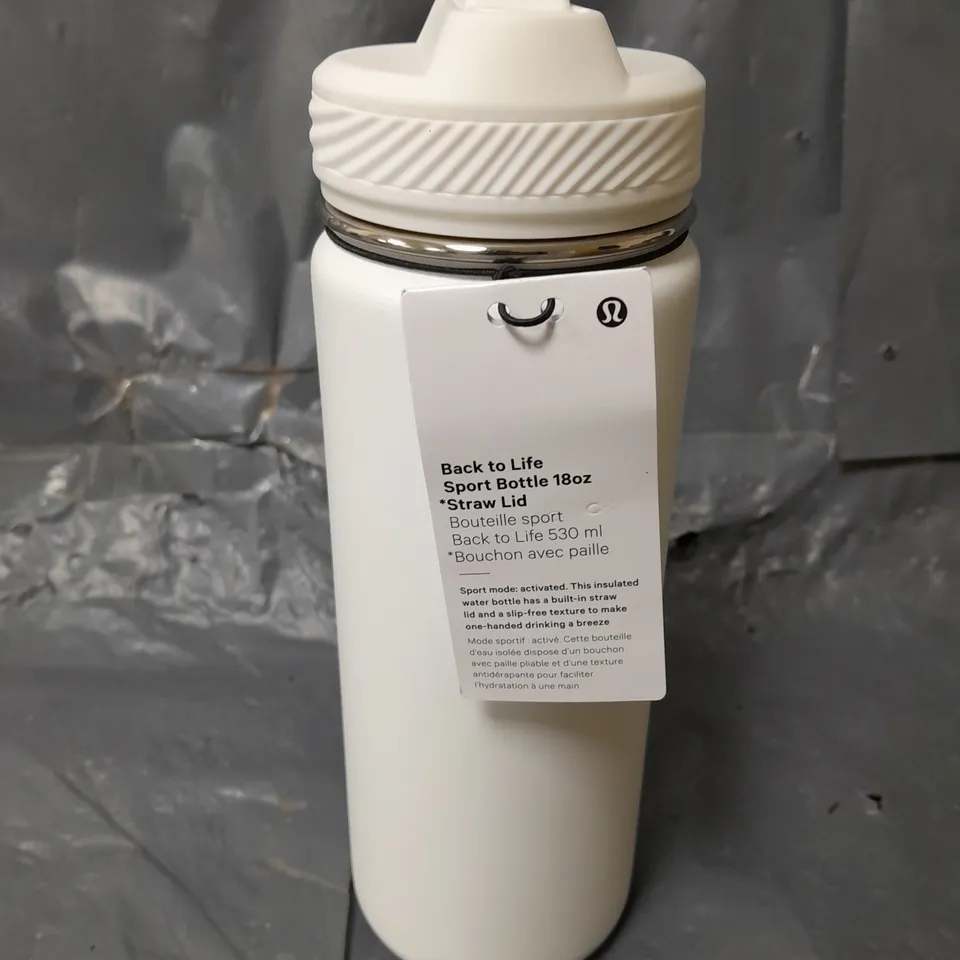 LULULEMON BACK TO LIFE SPORT BOTTLE IN WHITE (530ml)