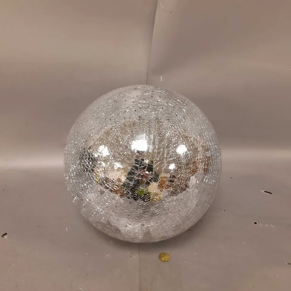 20CM BATTERY OPERATED LIT CRACKLE EFFECT BALL  RRP £21.99