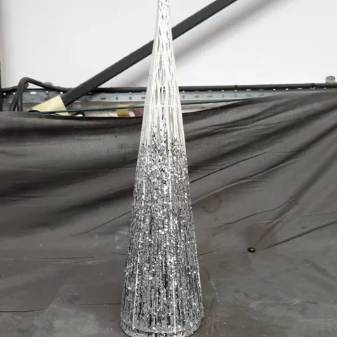 BOXED UNBRANDED DECORATIVE LIGHT 