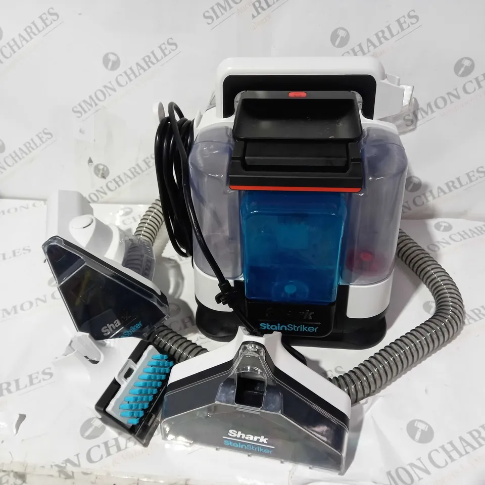 SHARK STAIN STRIKER PET SPOT CLEANER PX200UKT