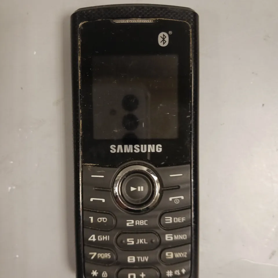 SAMSUNG E2121B MOBILE PHONE