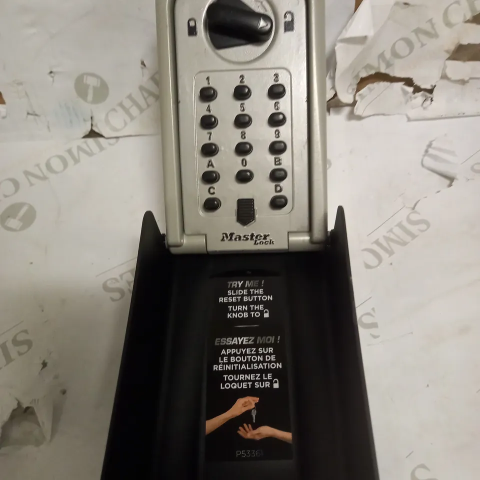 MASTER LOCK KEY LOCK BOX