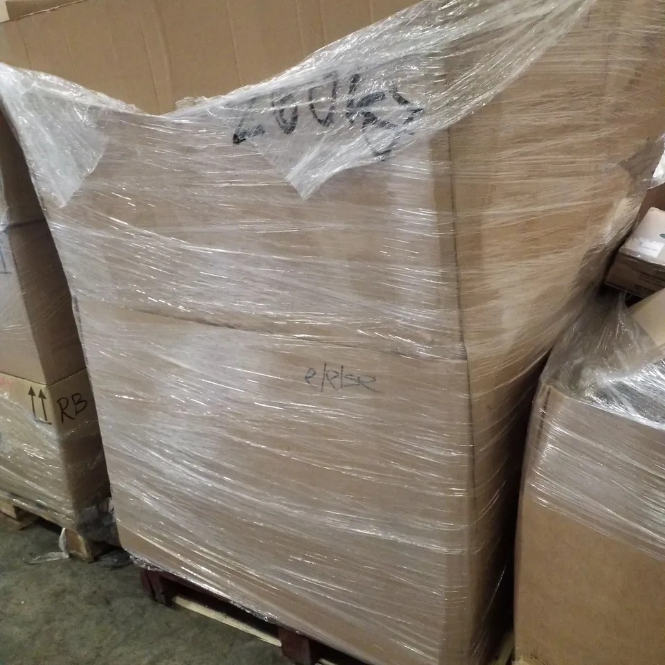 PALLET CONTAINING ASSORTED TONER CARTRIDGES 
