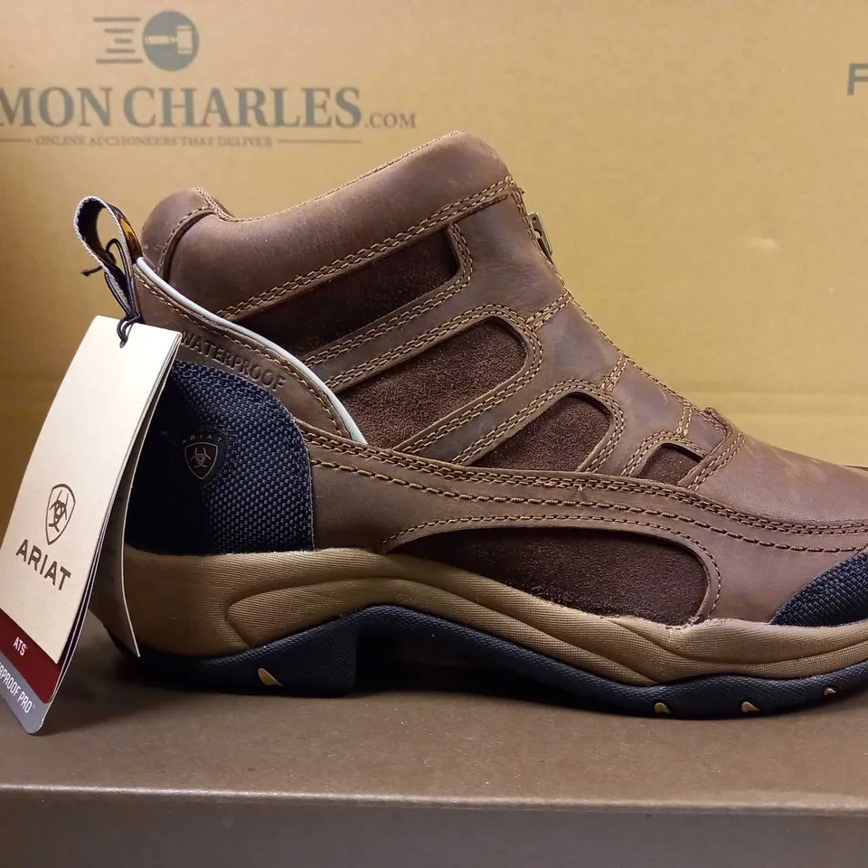BOXED PAIR OF ARIAT TAN WATERPROOF ANKLE BOOTS - SIZE 6