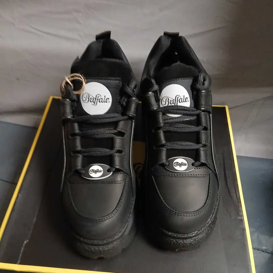 BUFFALO LONDON BLACK LEATHER SNEAKERS – UK 5 (EU 38) – BOXED