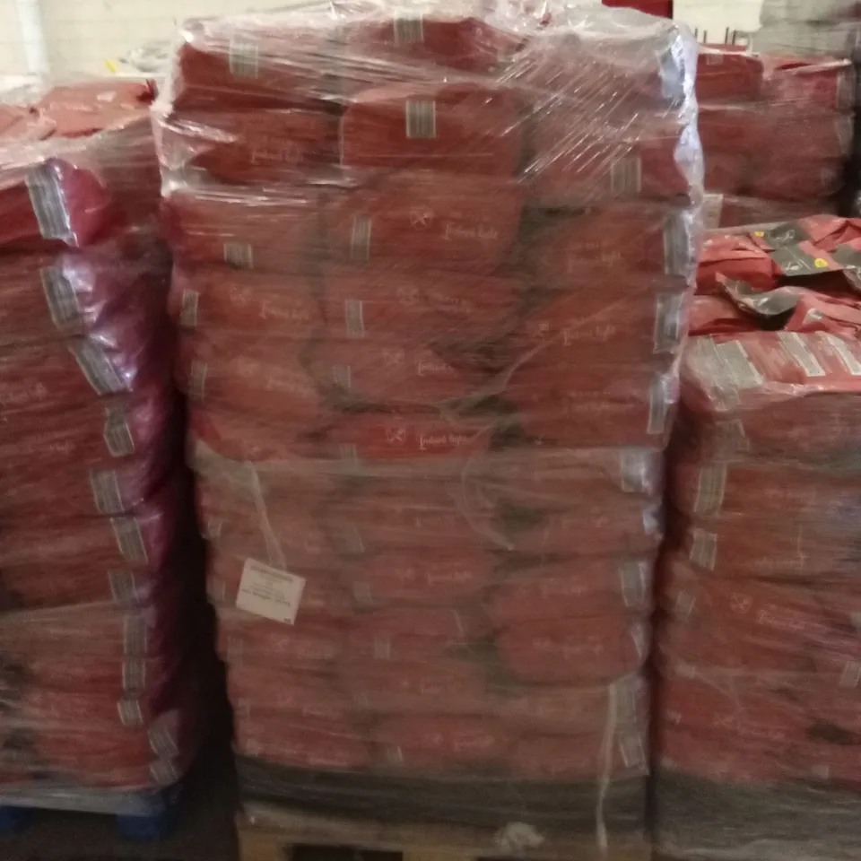 PALLET TO CONTAIN A LARGE QUANTITY OF INSTANT LIGHT LUMPWOOD CHARCOAL 