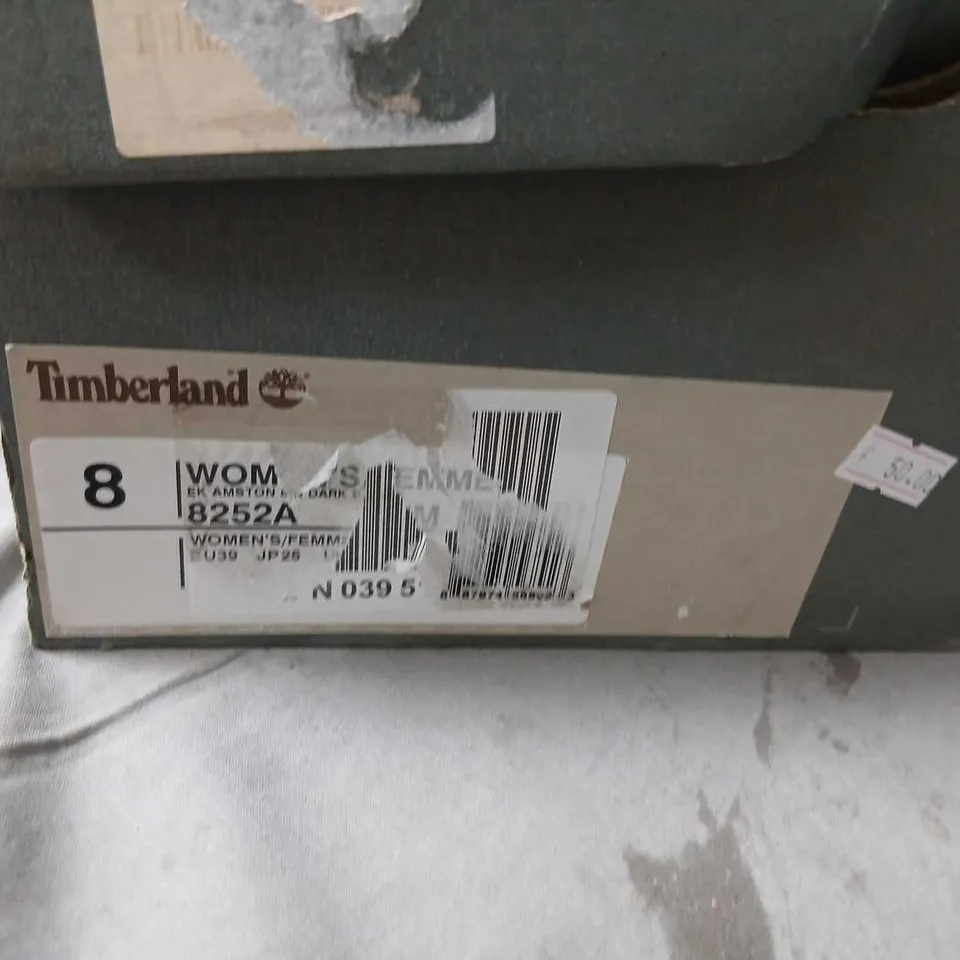 TIMBERLAND WOMEN'S BROWN LEATHER BOOTS WITH FUR LINING, UK 6 (US 8)