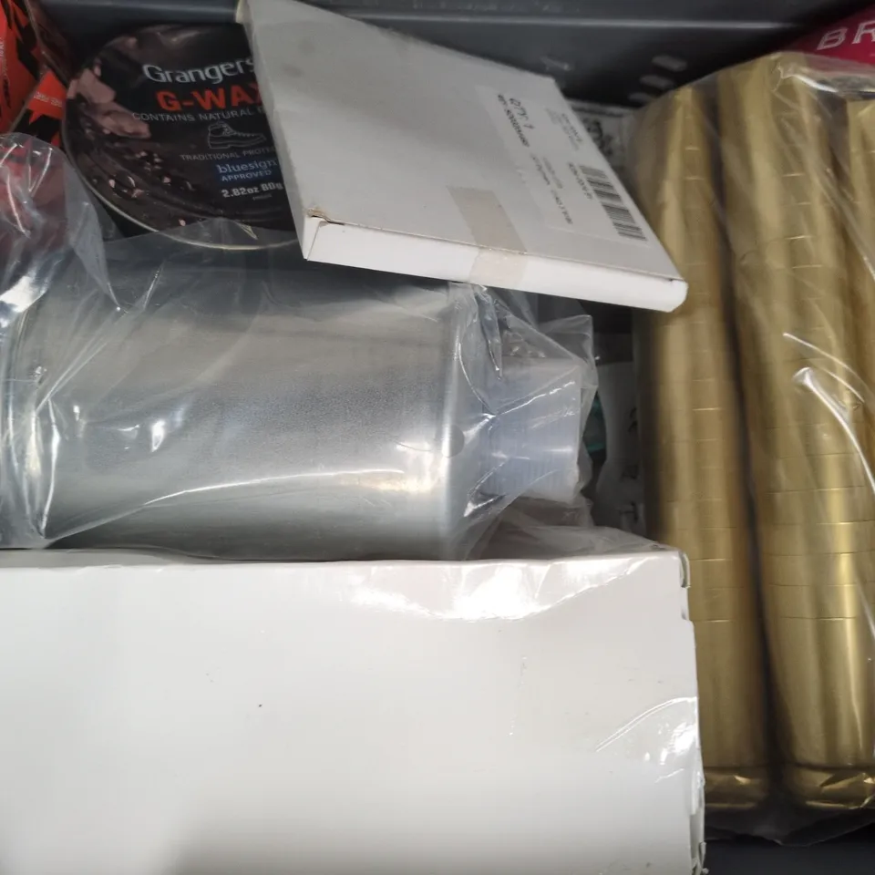 APPROXIMATELY 10 ASSORTED HOUSEHOLD ITEMS TO INCLUDE MKA TORCH, DOUBLE SIDED GRIP TAPE, GRANGERS G-WAX, ETC