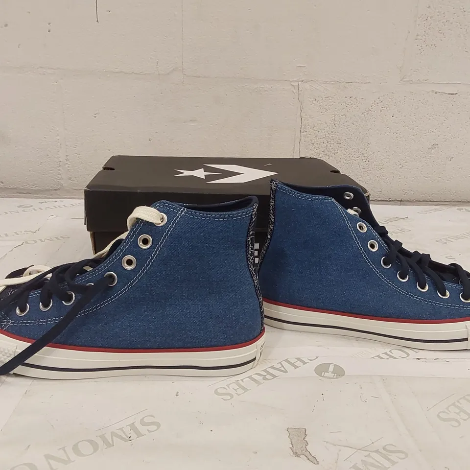 BOXED CONVERSE CHUCK TAYLOR SHOES - SIZE 6.5 (1 BOX)