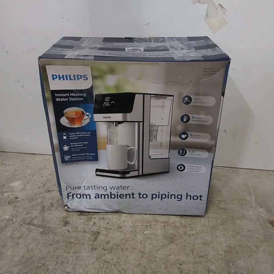 BOXED PHILIPS INSTANT HEATING WATER STATION 