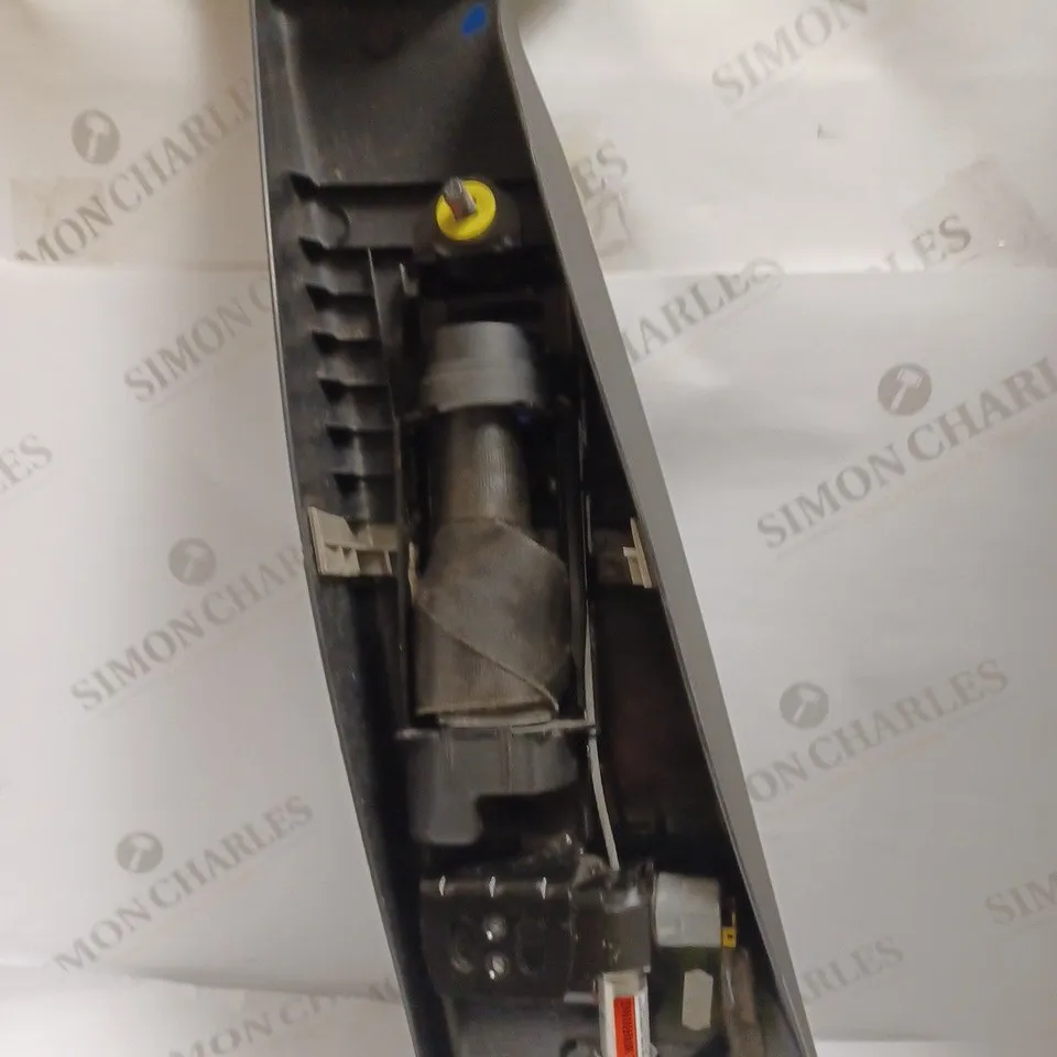 REPLACEMENT SEATBELT PANEL WITH PRETENSIONER - VEHICLE MODEL UNKNOWN 