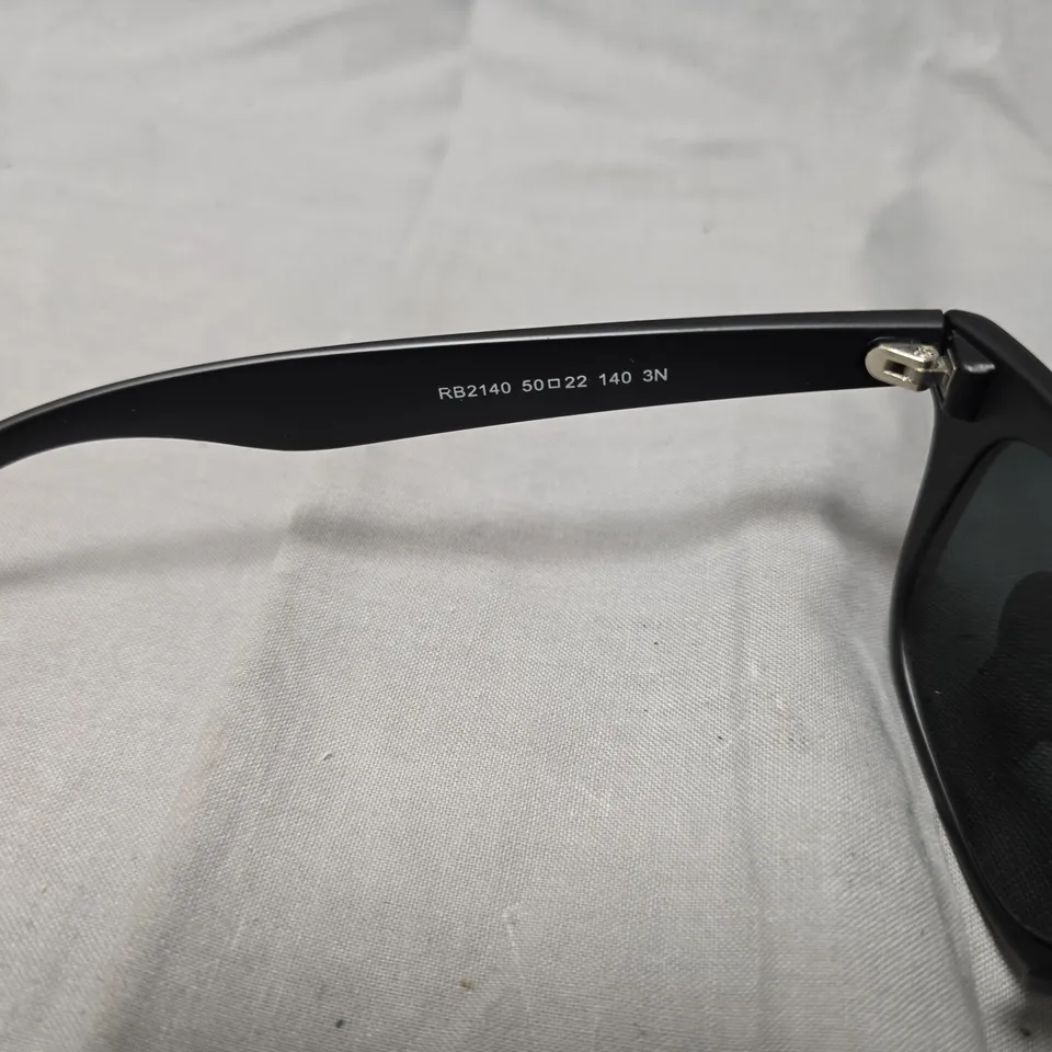 RAY-BAN RB2140 WAYFARER SUNGLASSES – BLACK