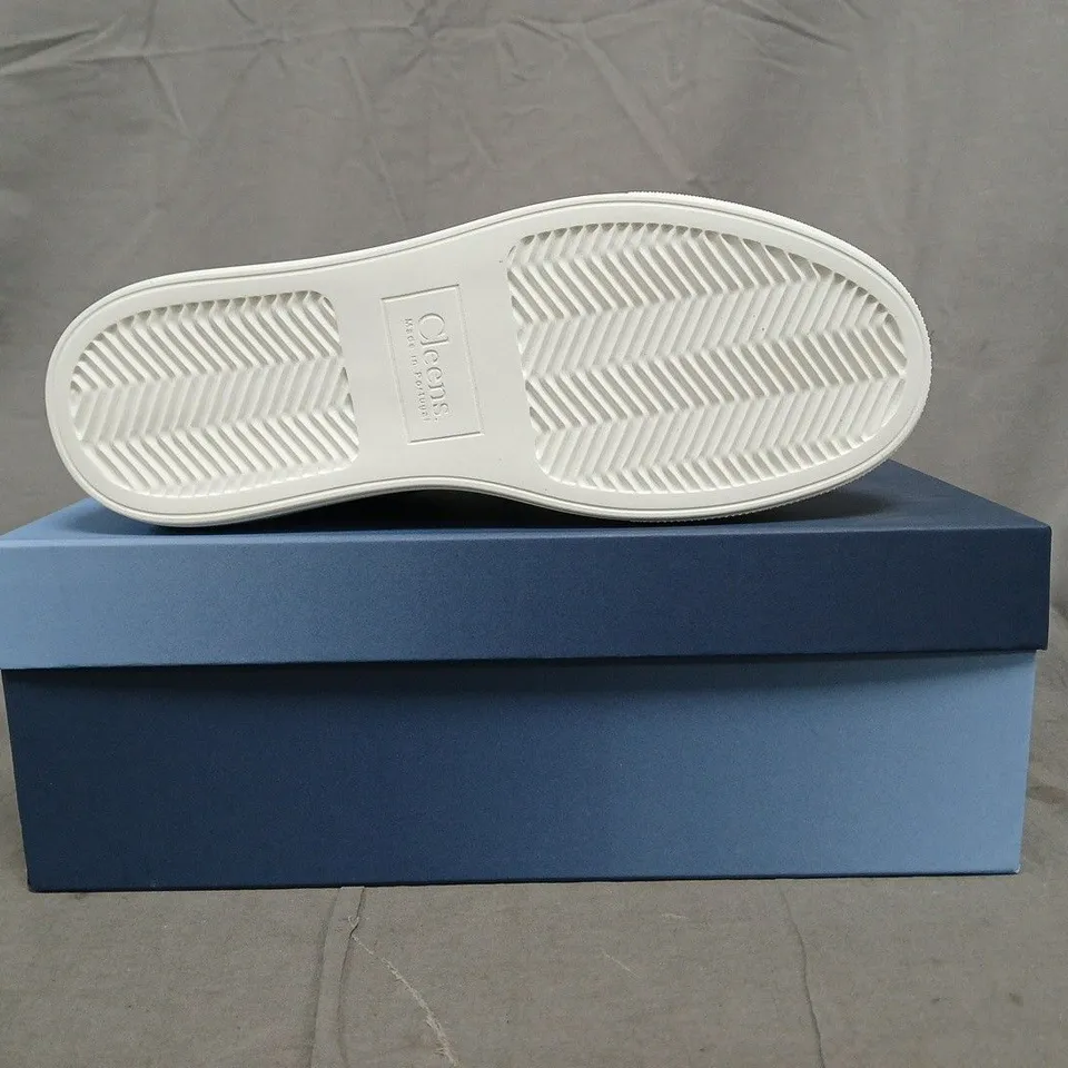 BOXED PAIR OF CLEENS COURT TRAINERS IN WHITE NAPPA SIZE UK 7