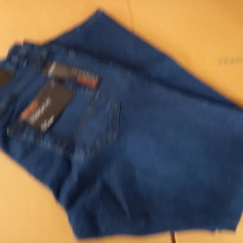 ENZO STRAIGHT FIT JEANS - 34S
