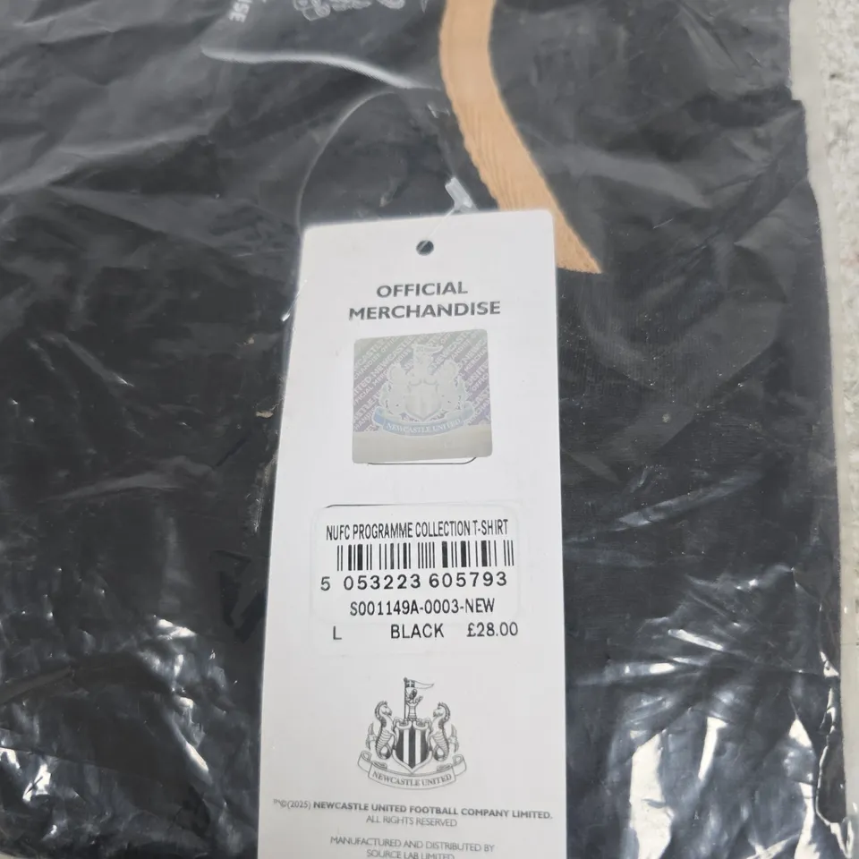 NUFC OFFICIAL MERCHANDISE T-SHIRT – BLACK, SIZE L (MEN'S) – NEWCASTLE UNITED