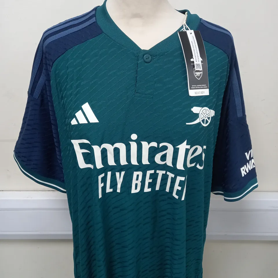 ARSENAL FC AWAY SHIRT SZIE XL