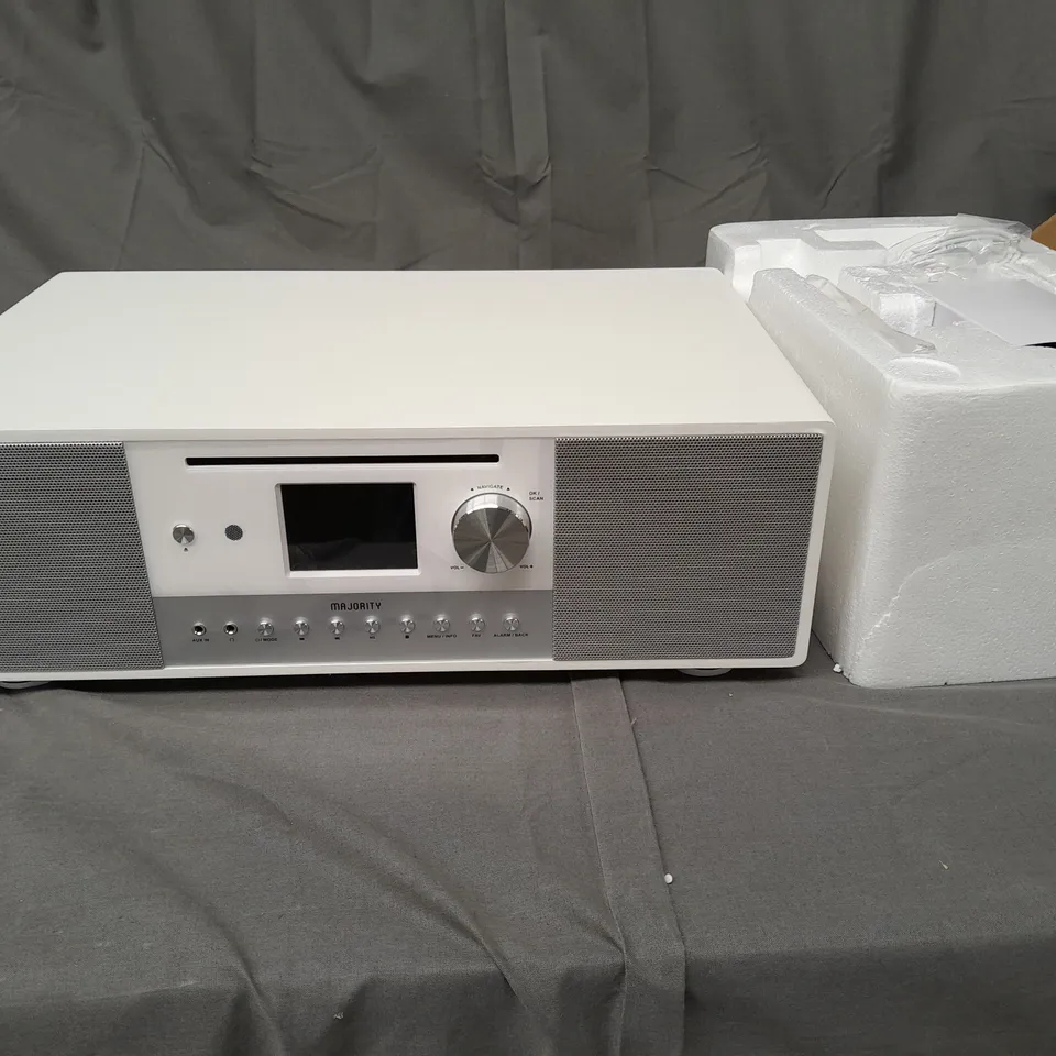 BOXED MAJORITY QUADRIGA INTERNET RADIO CD PLAYER
