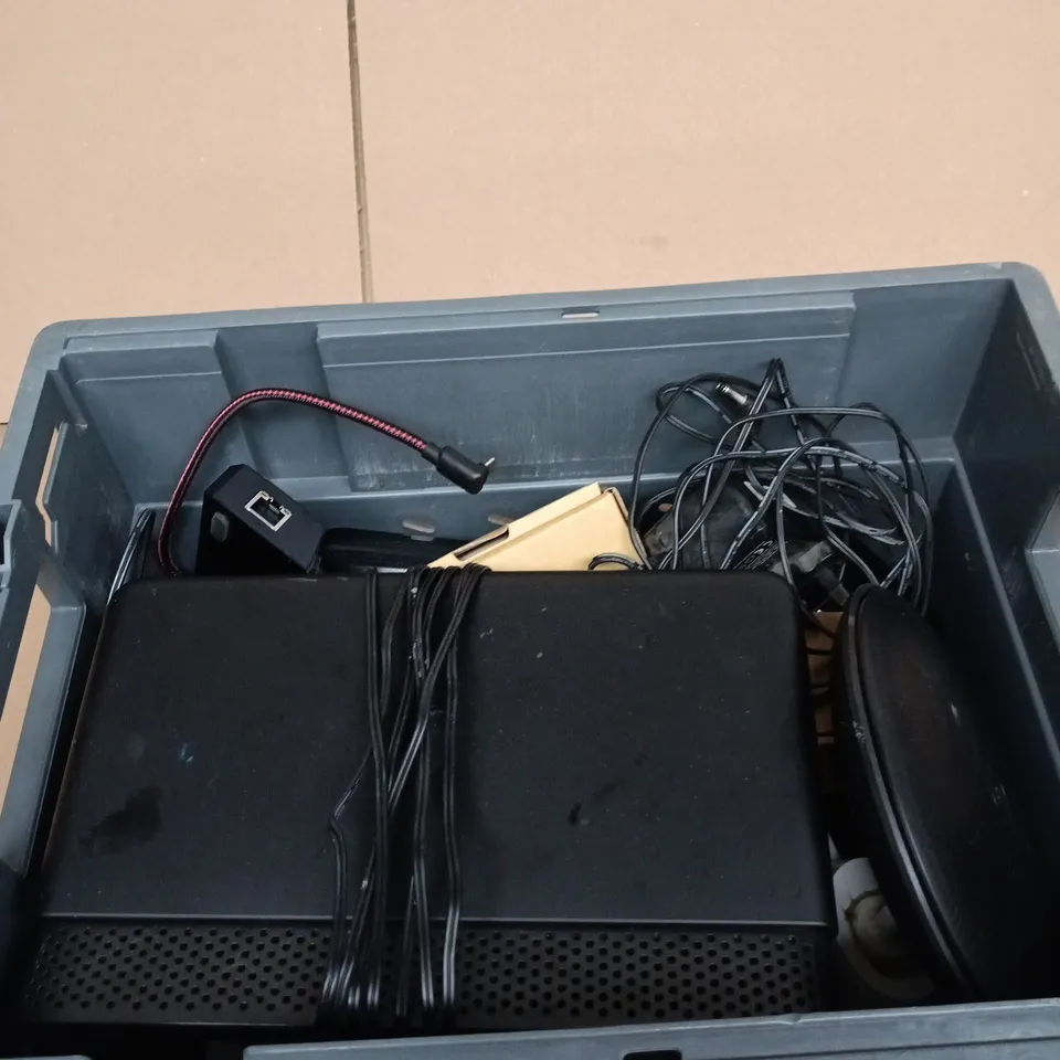 BOX OF APPROXIMATELY 10 ASSORTED GOODS INCLUDING WIFI ROUTERS AND ETHERNET CABLES