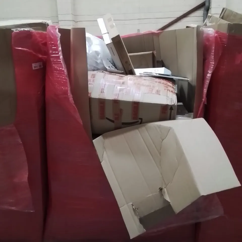 PALLET OF ASSORTED HOUSEHOLD GOODS AND PRODUCTS TO INCLUDE; TOILET SEATS, KIDS TRICYCLE, BEACH CHANGING TENT, BOXED FURNITURE ETC 