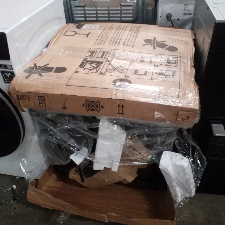 HISENSE INTEGRATED SINGKE OVEN BLACK BSA63222ABUK