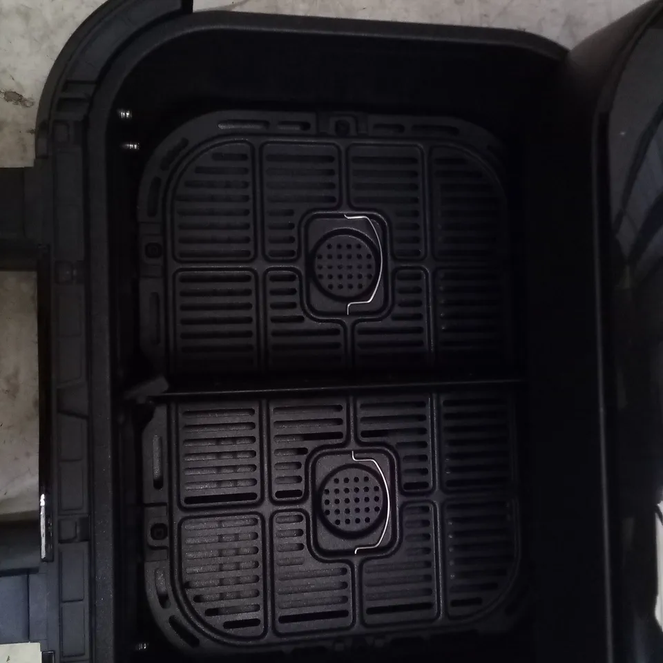 BOXED INSTANT VORTEX VERSAZONE 8 IN 1 PLUS DOUBLE AIR FRYER 7.6L 