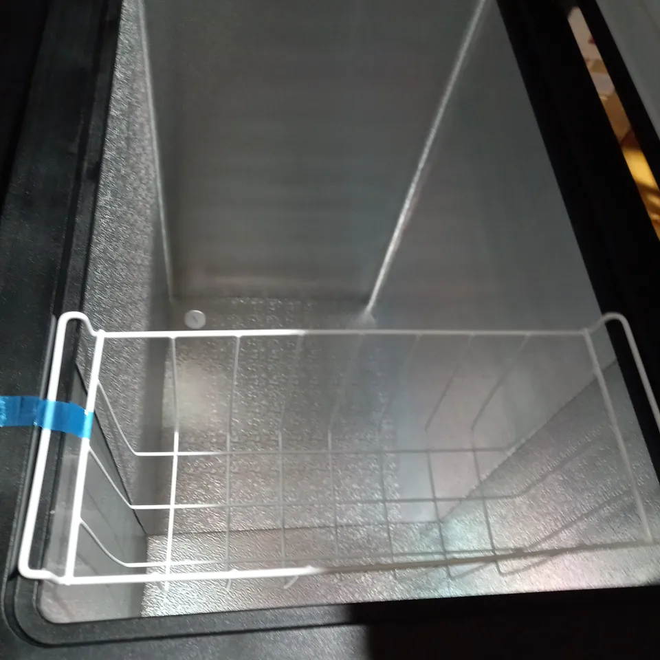 COMFEE BLACK CHEST FREEZER - COLLECTION ONLY