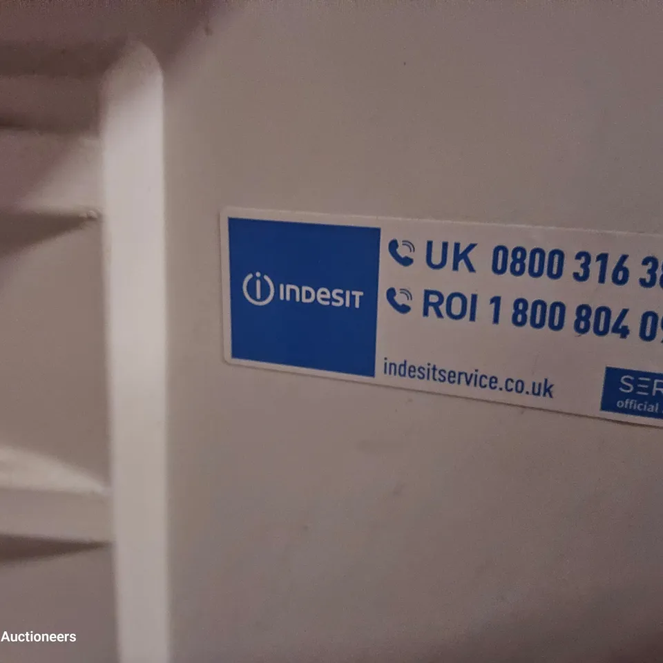 INDESIT DOMESTIC FRIDGE FREEZER