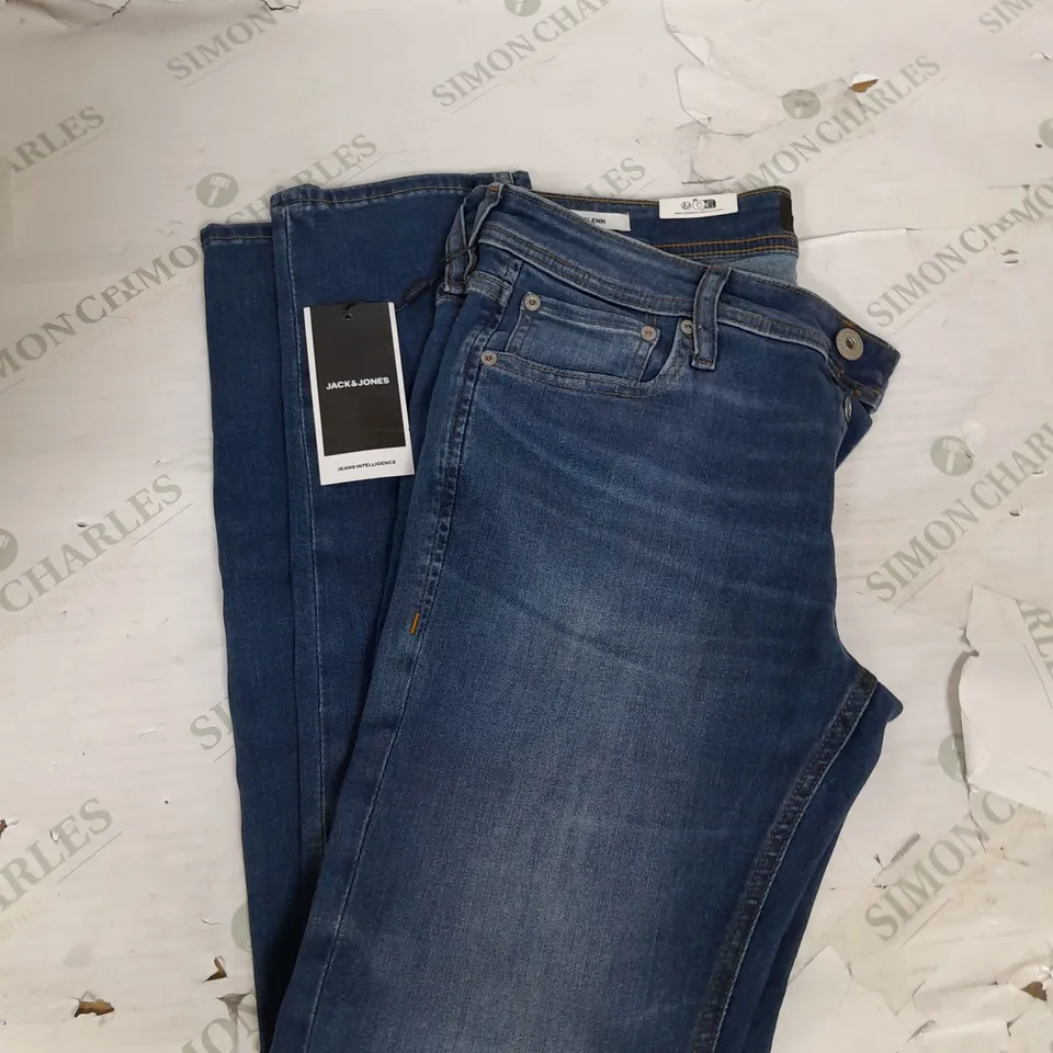 JACK&JONES SLIM FIT JEANS IN BLUE DENIM SIZE 32W