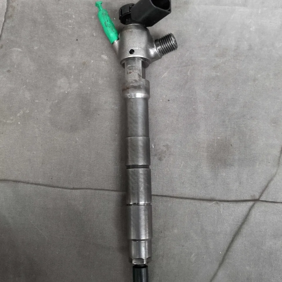 UNBRANDED FUEL INJECTOR 