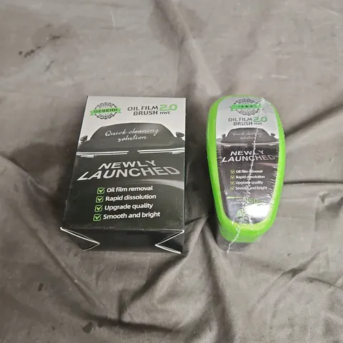 APPROXIMATELY 20 SEALED DEBEIDI OIL FILM BRUSH 2.0
