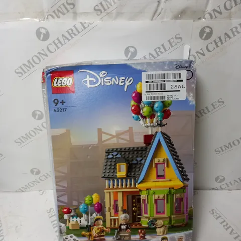 BOXED LEGO DISNEY AND PIXAR βUPβ HOUSE BUILDING TOY