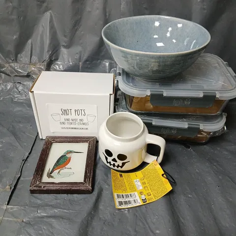 APPROXIMATELY 6 ASSORTED ITEMS TO INCLUDE LEGO CERAMIC MUG SMALL, SHOT POTS, IGLUU GLASS CONTAINERS., JOHN LEWIS SKYE CEREAL BOWL - COLLECTION ONLY